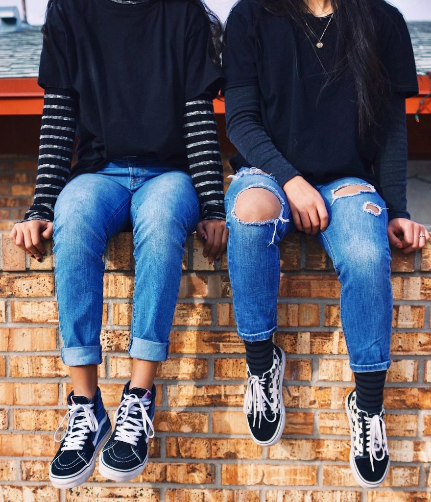 découvrez l'inspiration mode pour l'été avec des tendances fraîches, des looks stylés et des conseils pour un style estival parfait.