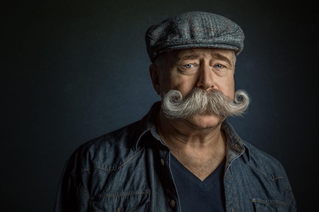 découvrez tout sur la barbe : conseils d'entretien, styles tendance et astuces pour une barbe saine et stylée.