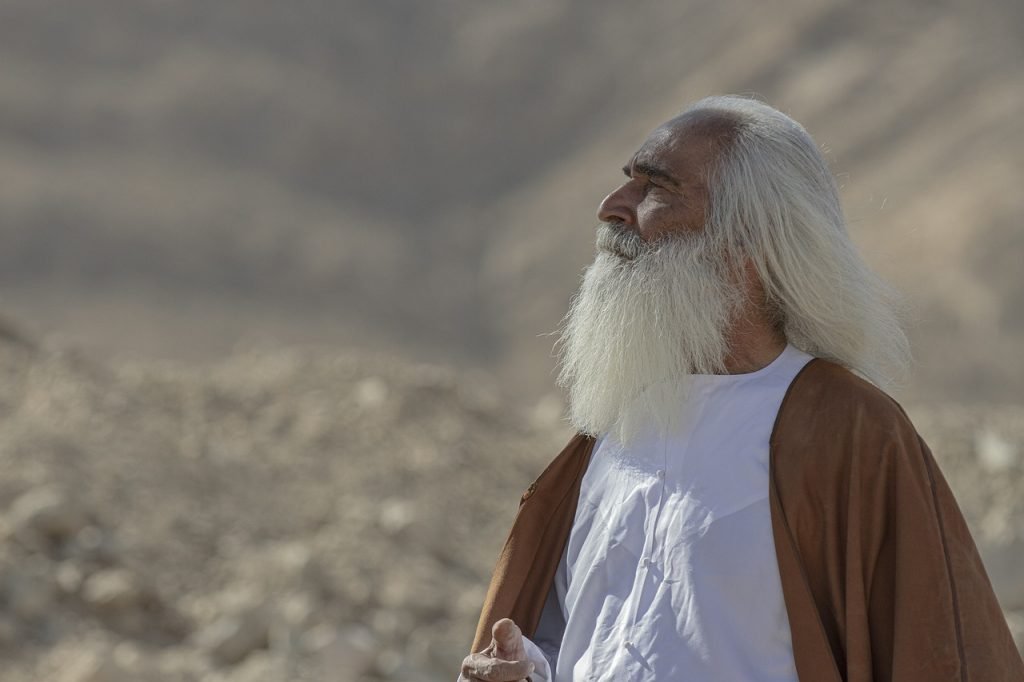 découvrez des conseils et astuces pour entretenir et sublimer les cheveux longs, ainsi que les tendances coiffure et soins adaptés.