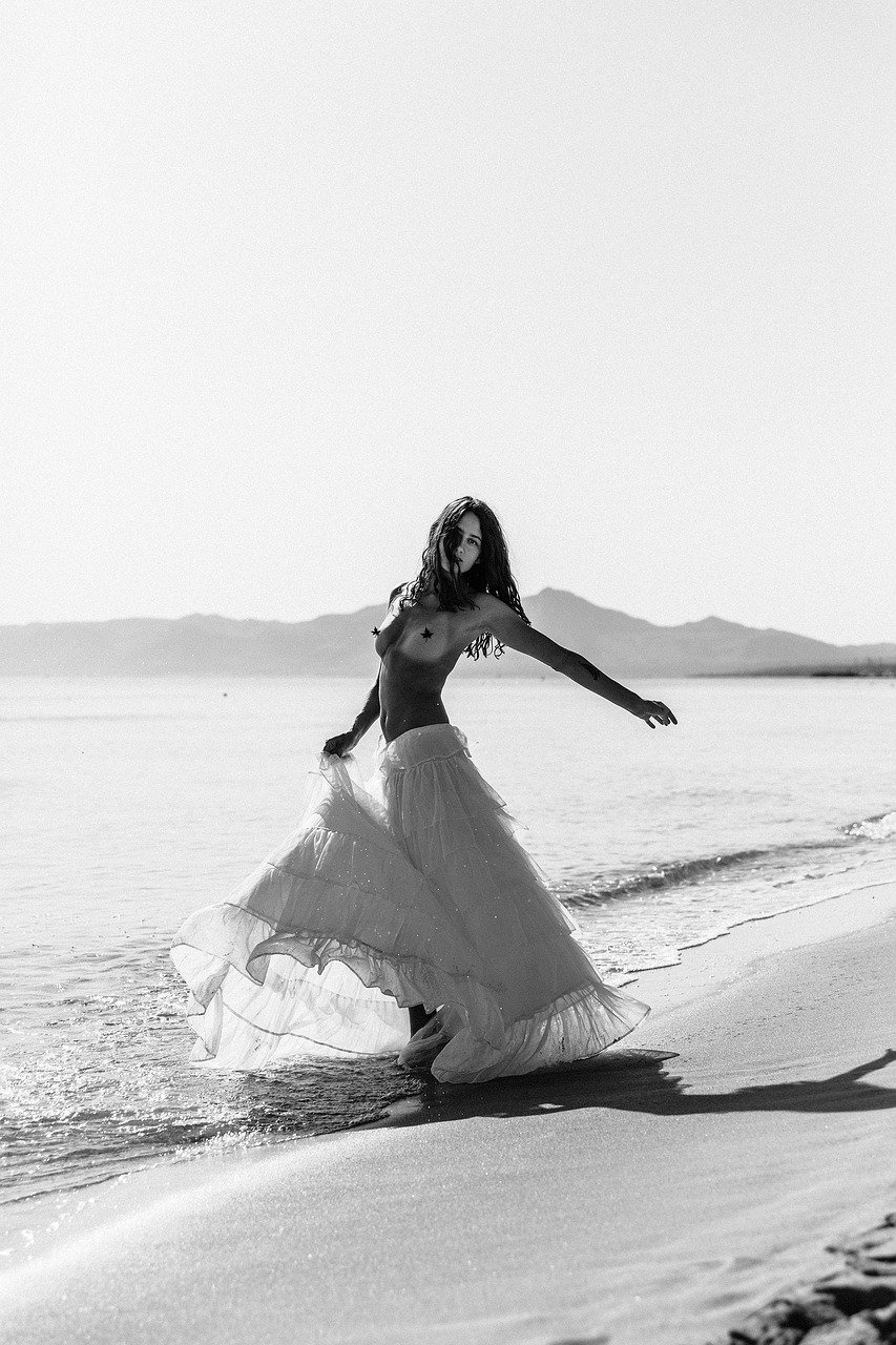 découvrez notre collection de jupes tendance pour toutes les occasions, alliant confort et style pour sublimer votre garde-robe.