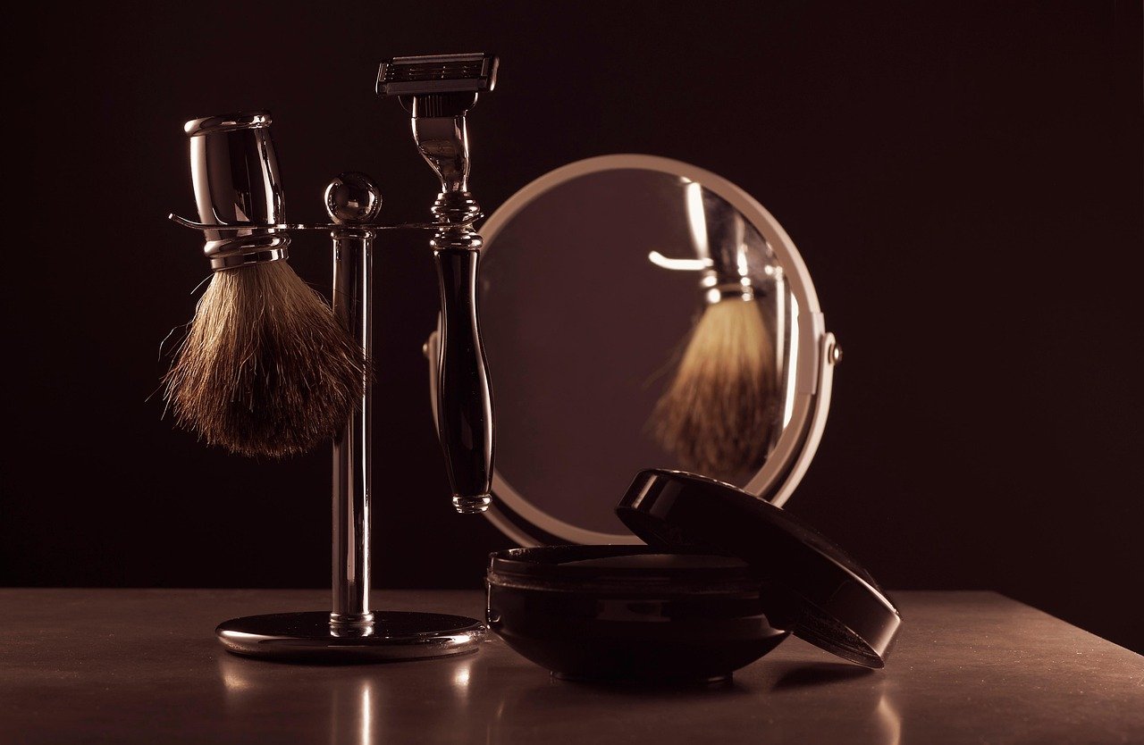 Le secret d&rsquo;un rasage impeccable : quelle mousse pour homme choisir ?