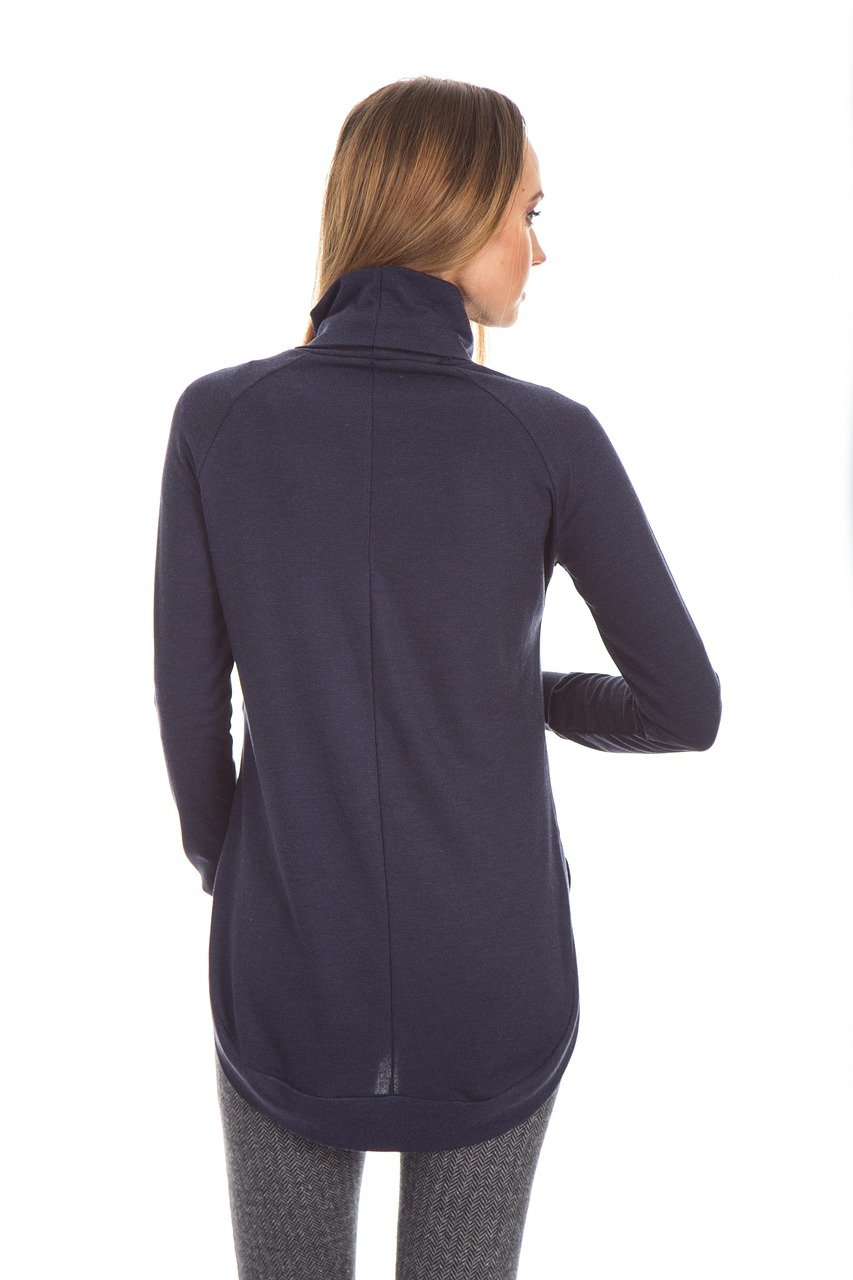 découvrez notre collection de pulls pour femmes alliant style, confort et douceur. parfaits pour toutes les occasions et saisons.