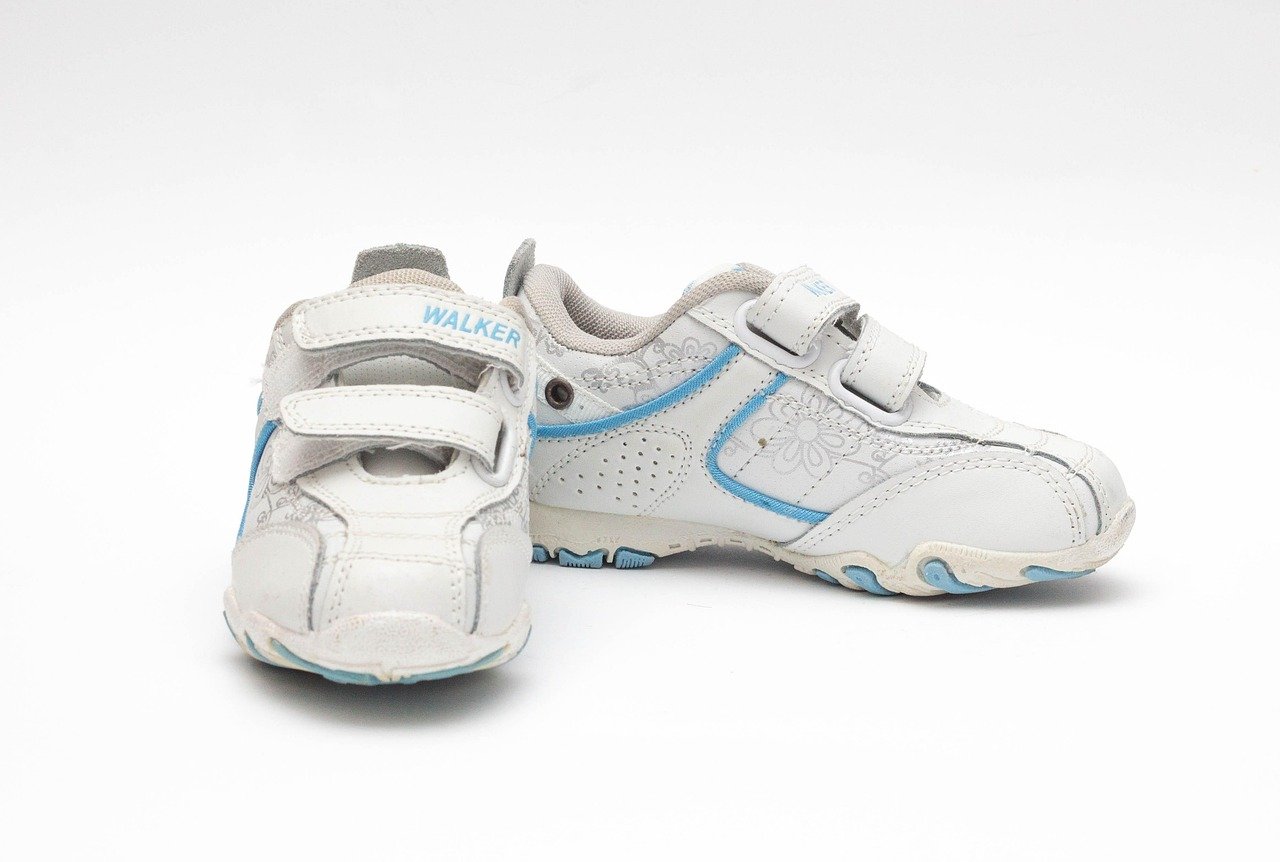 découvrez notre sélection tendance de sneakers pour allier confort et style au quotidien. trouvez la paire idéale adaptée à toutes vos envies.
